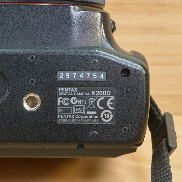 Pentax K200D 10.2MP DSLR + 18-55mm f/3.5-5.6 Lens – Weather-Sealed - Picture 9 of 9